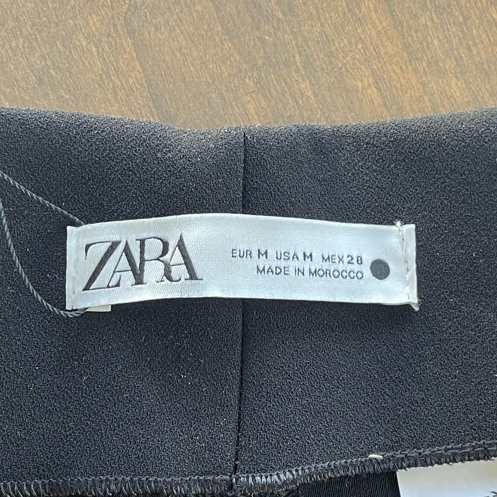 Zara pants | still NWT | medium. Long, flowy, black, high waist. - Picture 4 of 8